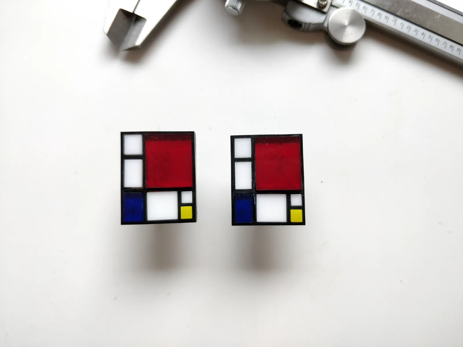 From Sketch to Style: Laser-Milled Mondrian Cufflinks, a Triumph of Precision and Passion