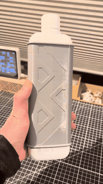 One Day Project: Weyland-Yutani Water Bottle Sleeve & Stand